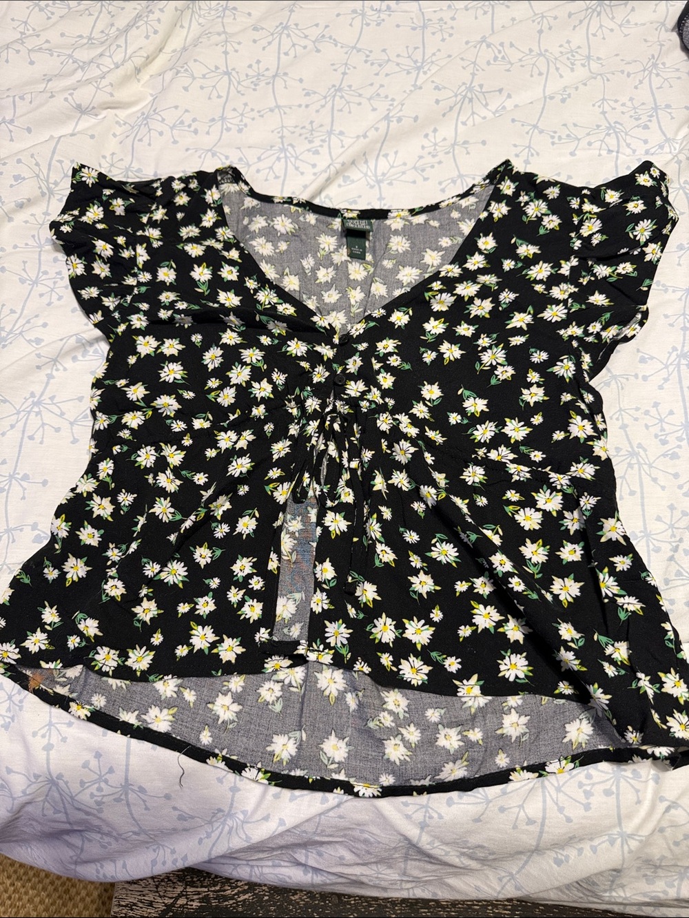 wild fable Black Daisy Print Flutter Sleeve Tie-Front Top